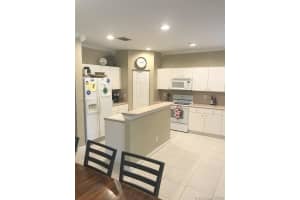 310 Spruce St, Boynton Beach, FL 33426, Sold 07/13/18