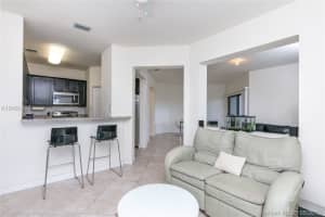 10600 NW 88th St, Doral, FL 33178, Sold 03/25/19