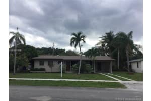 212 S 57th Terrace, Hollywood, FL 33023, Sold 06/18/18