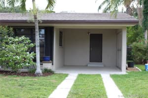 212 S 57th Terrace, Hollywood, FL 33023, Sold 06/18/18