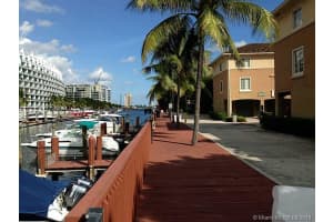 2951 NE 185th St, Aventura, FL 33180, Sold 11/29/18