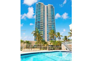2655 Collins Ave #1012, Miami Beach, FL 33140, Sold 07/20/18