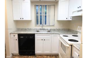 5080 SW 64th Ave, Davie, FL 33314, Sold 07/31/18