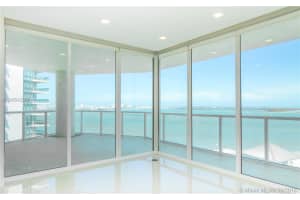 218 SE 14th St, Miami, FL 33131, Sold 12/01/18