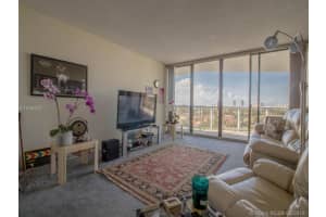 3640 Yacht Club Dr, Aventura, FL 33180, Sold 11/07/18