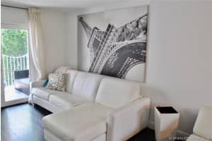 61 Collins Ave, Miami Beach, FL 33139, Sold 10/25/18