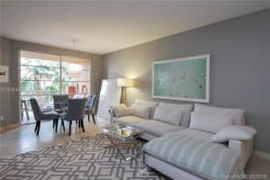 100 Meridian Ave, Miami Beach, FL 33139, Sold 08/17/18