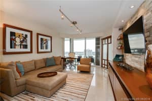 7000 Island Blvd, Aventura, FL 33160, Sold 01/16/19