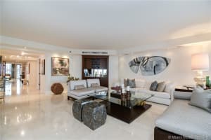 7000 Island Blvd, Aventura, FL 33160, Sold 01/16/19