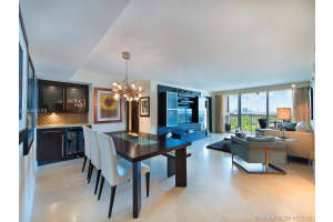 2655 Collins Ave #1012, Miami Beach, FL 33140, Sold 08/31/18