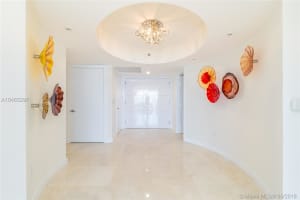 18911 Collins Ave, Sunny Isles Beach, FL 33160, Sold 08/30/18