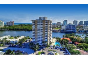 888 Intracoastal Dr #5e, Fort Lauderdale, FL 33304, Sold 07/25/18