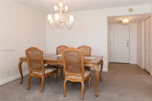 400 Leslie Dr, Hallandale Beach, FL 33009, Sold 11/07/18