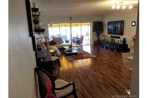 16405 Fox Den Ct, Miami Lakes, FL 33014, Sold 07/09/18