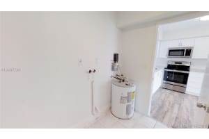 535 NW 99th Pl, Miami, FL 33172, Sold 07/24/18