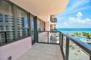 5225 Collins Ave, Miami Beach, FL 33140, Sold 12/13/18