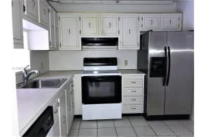 11905 NE 2nd Ave c201, North Miami, FL 33161, Sold 09/11/18