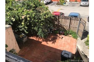 15655 SW 82nd Cir Ln, Miami, FL 33193, Sold 06/29/18