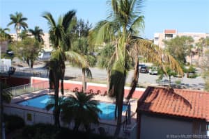 8401 NW 8th St, Miami, FL 33126, Sold 08/03/18