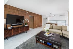 1201 20th St, Miami Beach, FL 33139, Sold 07/25/19