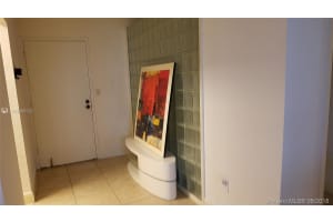 2201 Brickell Ave Suite #82, Miami, FL 33129, Sold 08/10/18