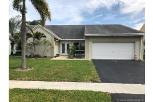 9220 N Cypress Cir, Miramar, FL 33025, Sold 08/08/18