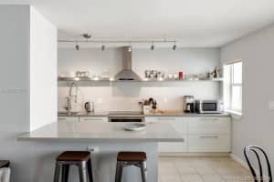 1308 Drexel Ave, Miami Beach, FL 33139, Sold 09/15/20