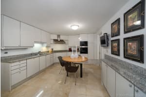 1643 Brickell Ave, Miami, FL 33129, Sold 03/18/22
