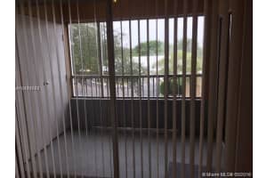2810 N Oakland Forest Dr, Oakland Park, FL 33309, Sold 06/28/18