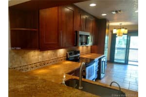 471 SE 14th St, Dania Beach, FL 33004, Sold 11/29/18