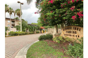 15201 SW 80th St, Miami, FL 33193, Sold 07/11/18