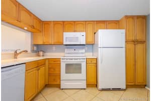 510 SW 113th Way, Pembroke Pines, FL 33025, Sold 06/29/18