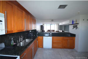 424 Poinciana Island Dr, Sunny Isles Beach, FL 33160, Sold 08/30/18