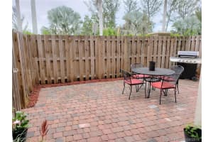8800 NW 97th Ave, Doral, FL 33178, Sold 01/10/20