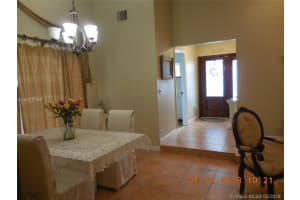 19130 NW 80th Ct, Hialeah, FL 33015, Sold 07/26/18
