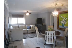 2745 W 61st Pl, Hialeah, FL 33016, Sold 08/10/18