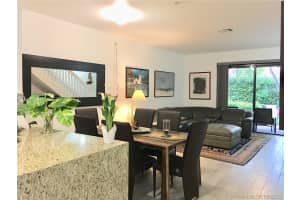 3918 Cherry Ln, Weston, FL 33332, Sold 09/17/18