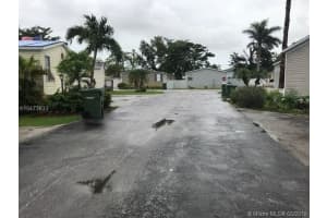 220 NE 12th Ave, Homestead, FL 33030, Sold 09/14/18