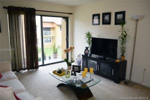 15610 SW 80th St, Miami, FL 33193, Sold 08/10/18