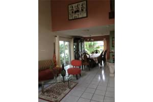 9820 SW 3rd St, Pembroke Pines, FL 33025, Sold 10/18/18