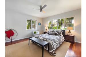 1037 Michigan Ave #2b, Miami Beach, FL 33139, Sold 11/16/18