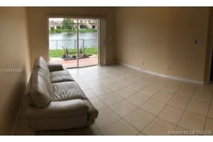 7914 N Silverado Cir, Hollywood, FL 33024, Sold 10/29/18