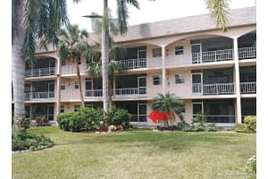 581 Blue Heron Dr, Hallandale Beach, FL 33009, Sold 08/30/18