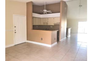 19055 NW 62nd Ave, Hialeah, FL 33015, Sold 09/28/18