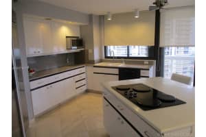 20185 E Country Club Dr, Aventura, FL 33180, Sold 10/04/18