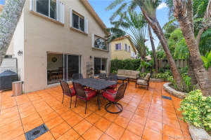 9958 NW 29th St, Doral, FL 33172, Sold 10/25/18