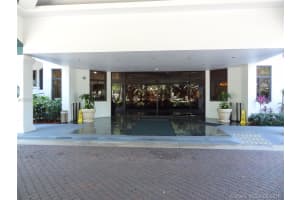 3640 Yacht Club Dr, Aventura, FL 33180, Sold 05/16/19