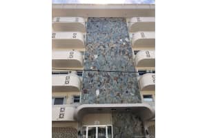 8400 Byron Ave #2d, Miami, FL 33141, Sold 08/08/18