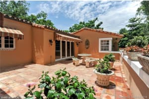 8820 Arvida Dr, Coral Gables, FL 33156, Sold 02/20/20