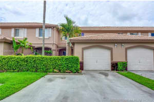 16288 SW 75th St, Miami, FL 33193, Sold 08/27/18